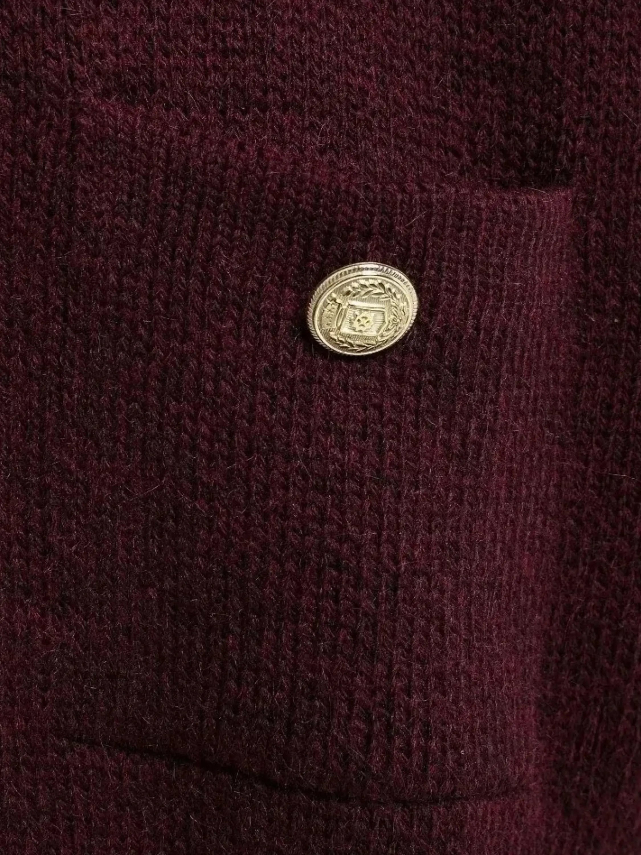 Elegant Cardigan with Button-Detail Knit