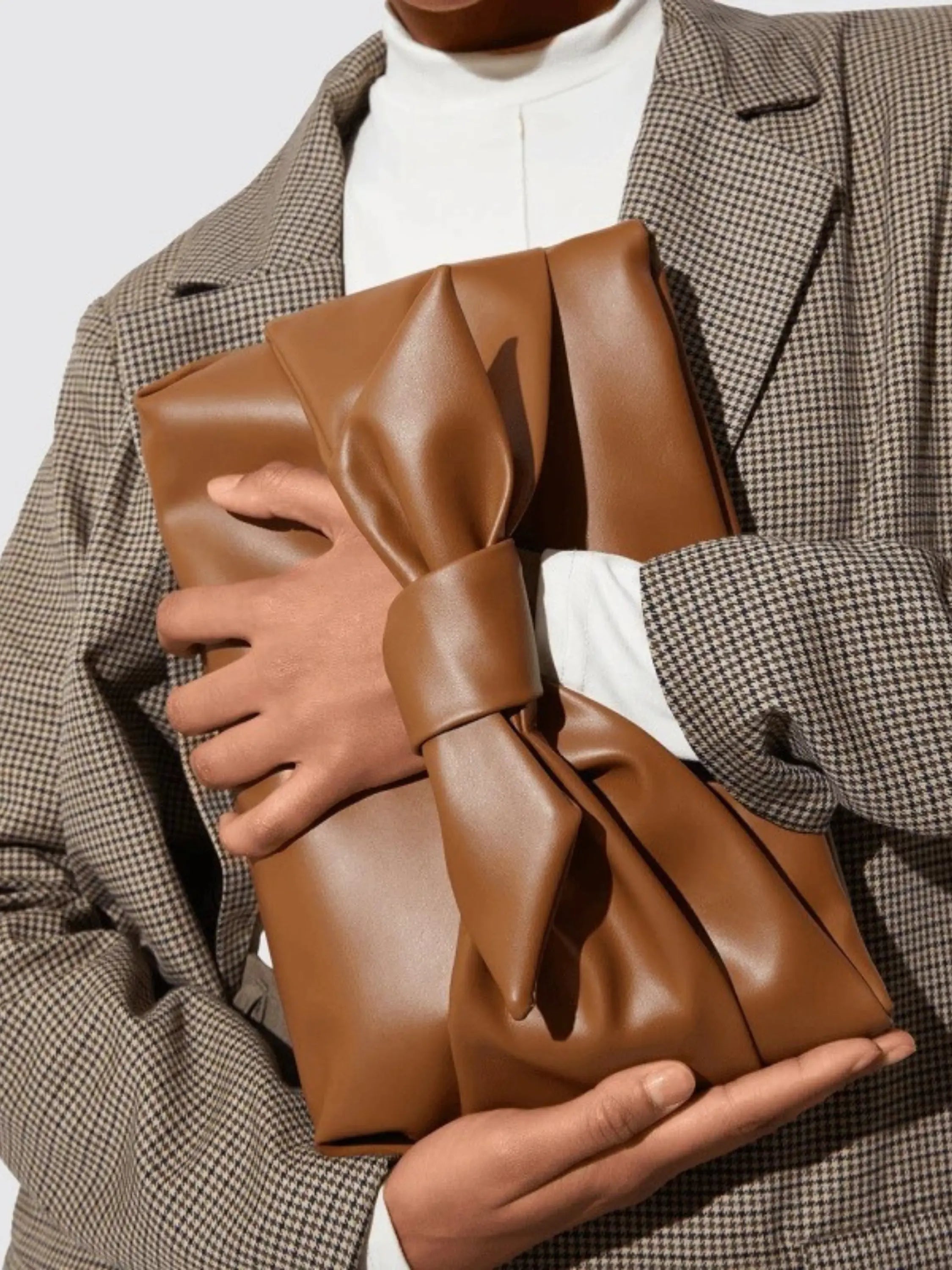 Elegant Bow Clutch Bag