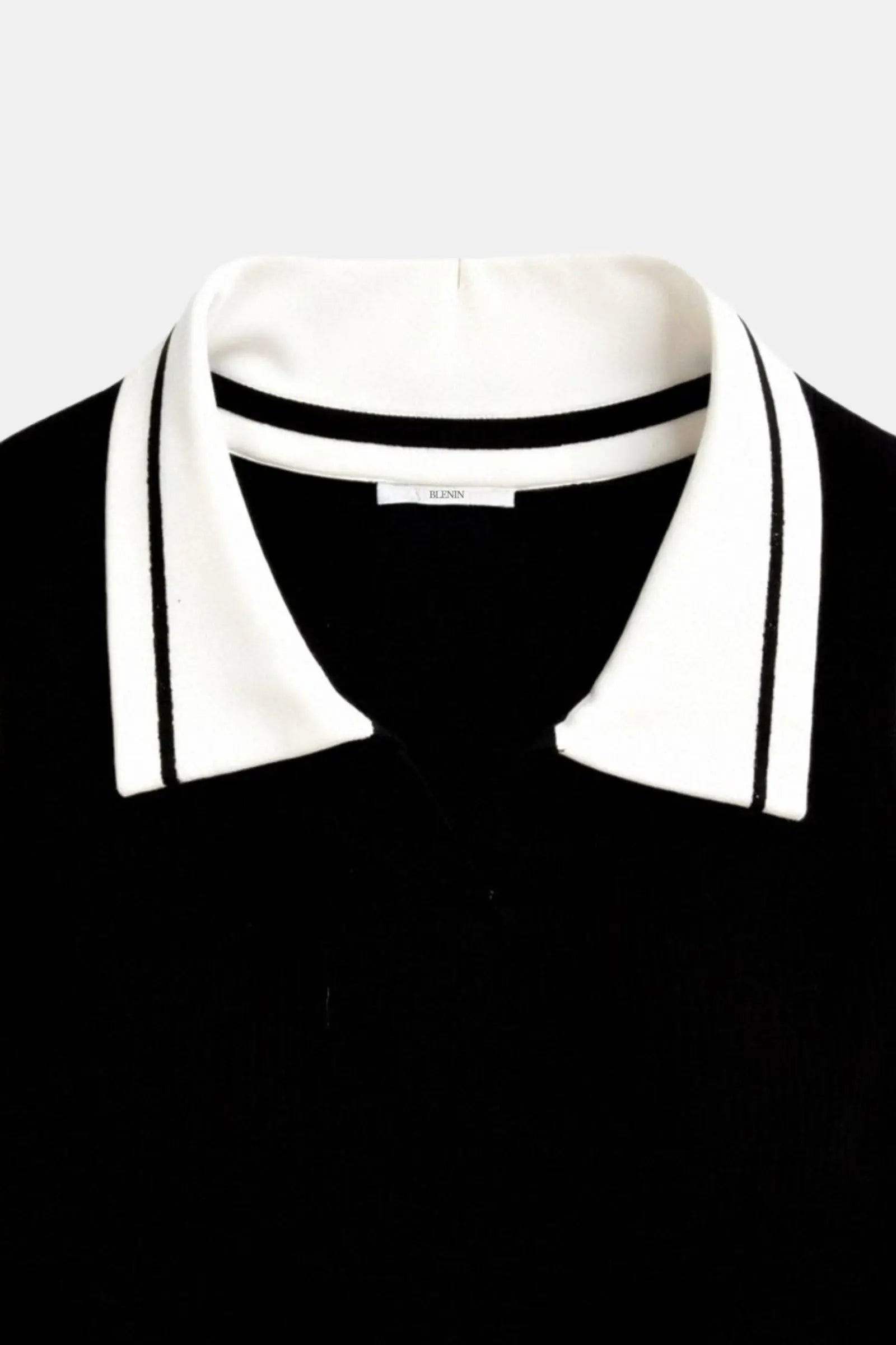 Contrast-Collar Sleeveless Top