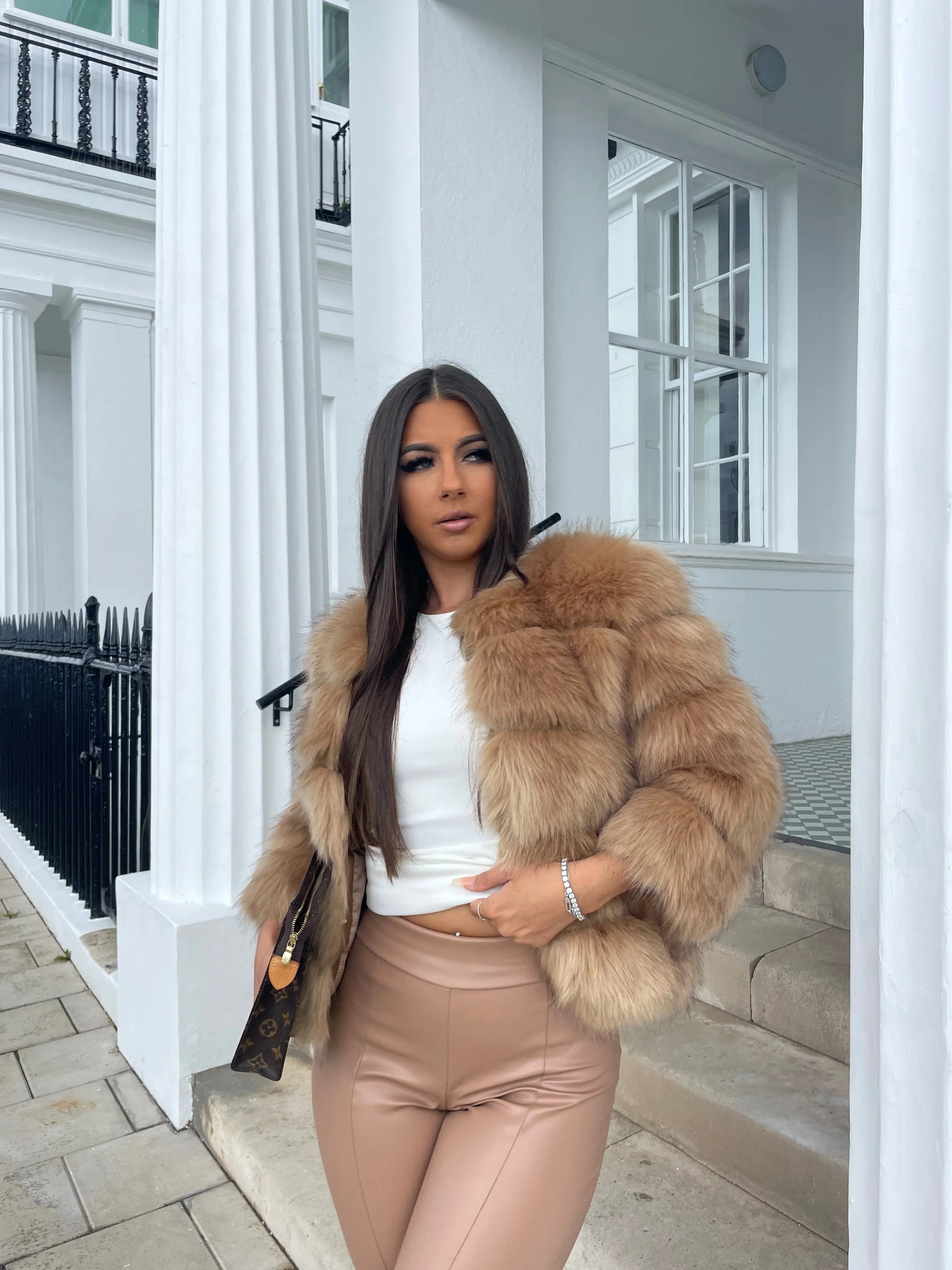 Women’s Faux Fur Jacket – Luxury Winter Coat Thick & Warm