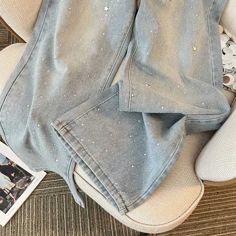 High-Waisted Embellished Denim Jeans - Trendy and Chic