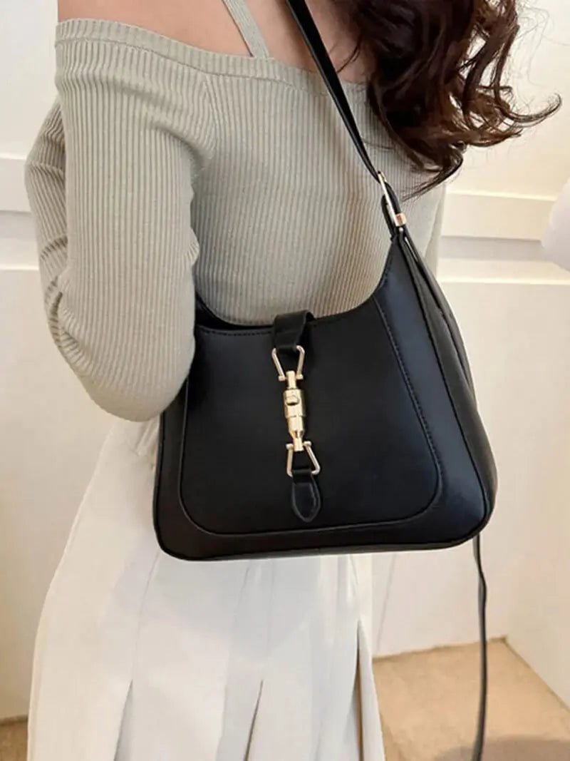 Elegant Saddle-Style Shoulder Bag