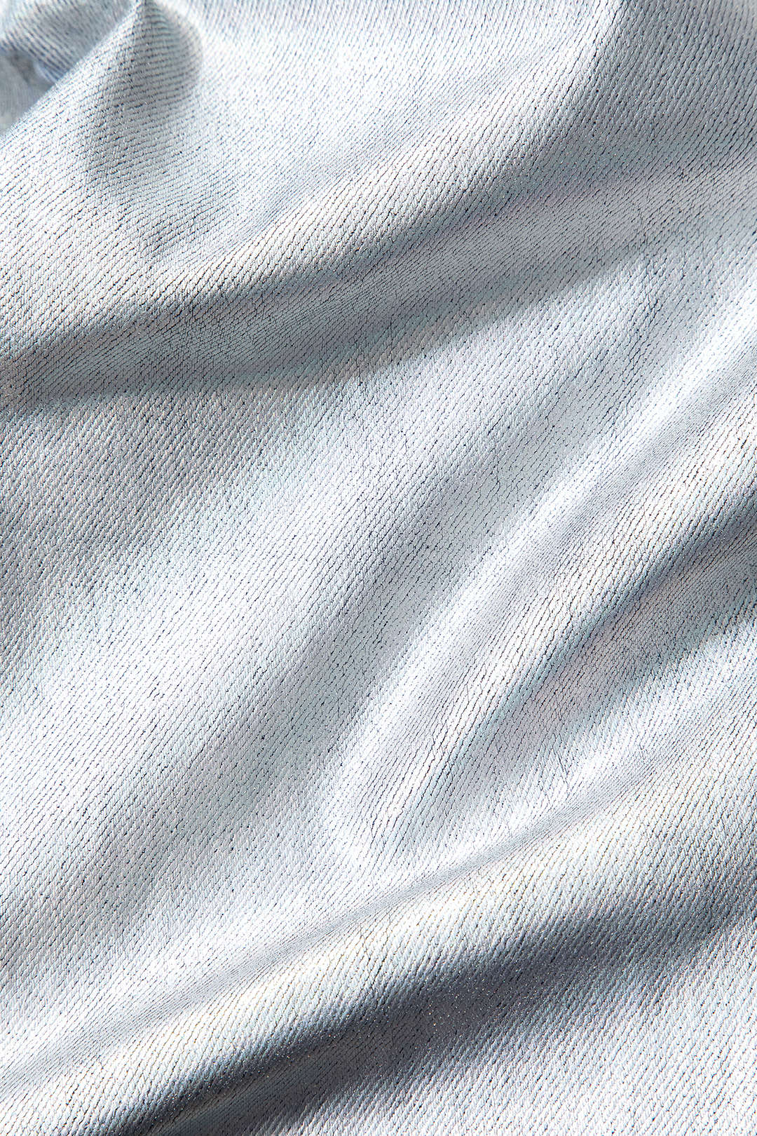 Women's Light Wash Denim -for a Classic Look