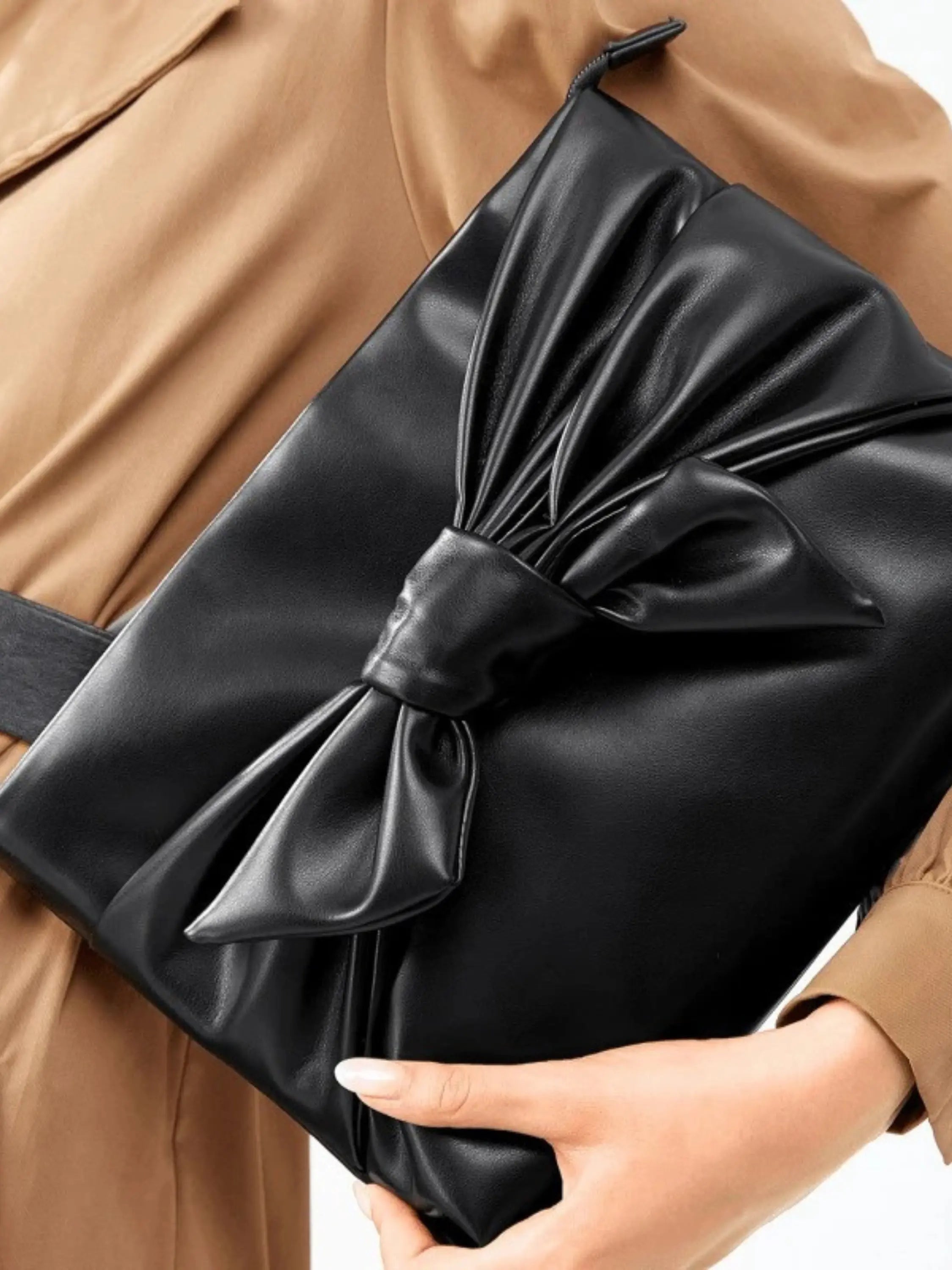 Elegant Bow Clutch Bag