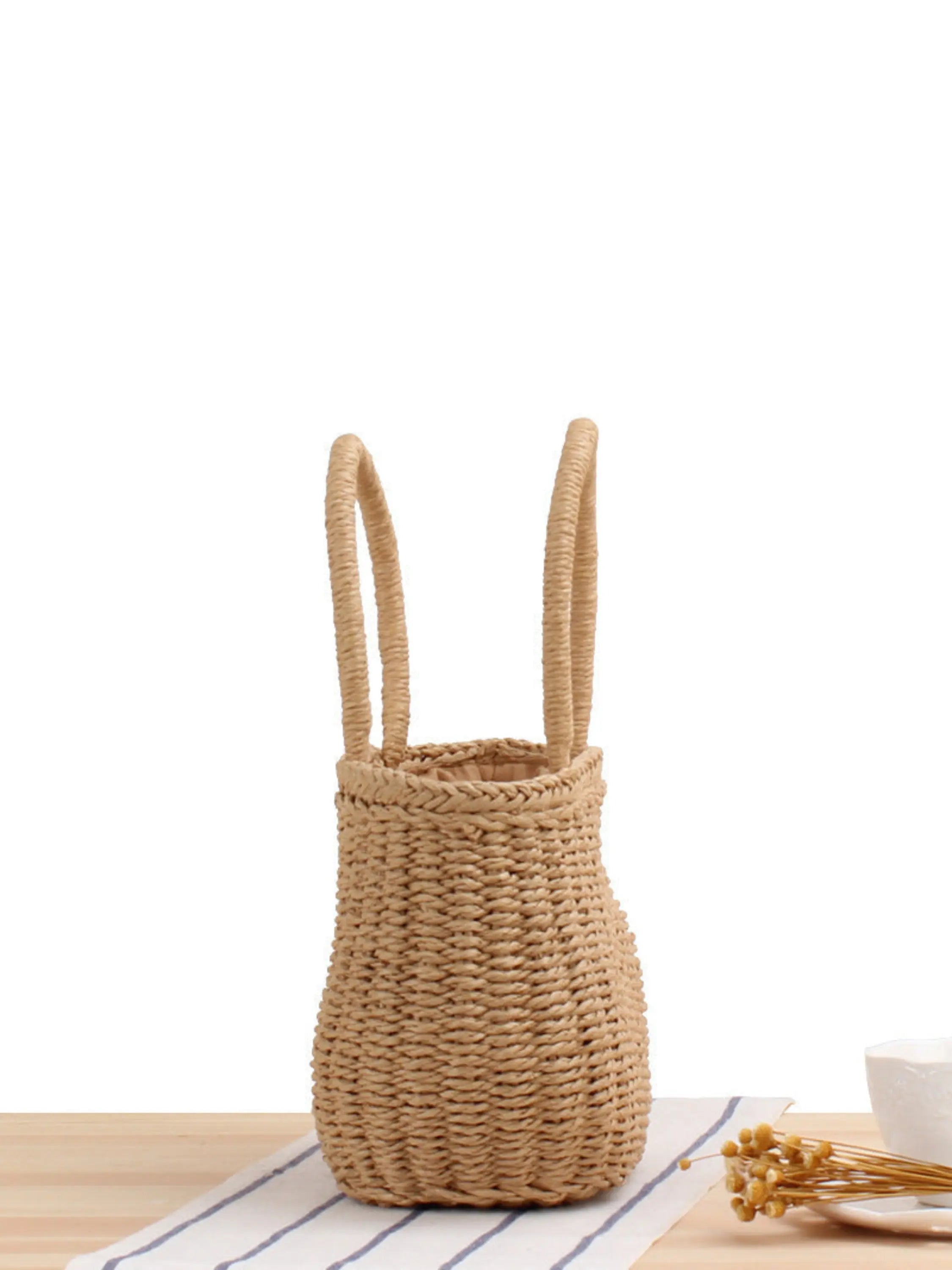 Woven Handbag with Decorative Bow