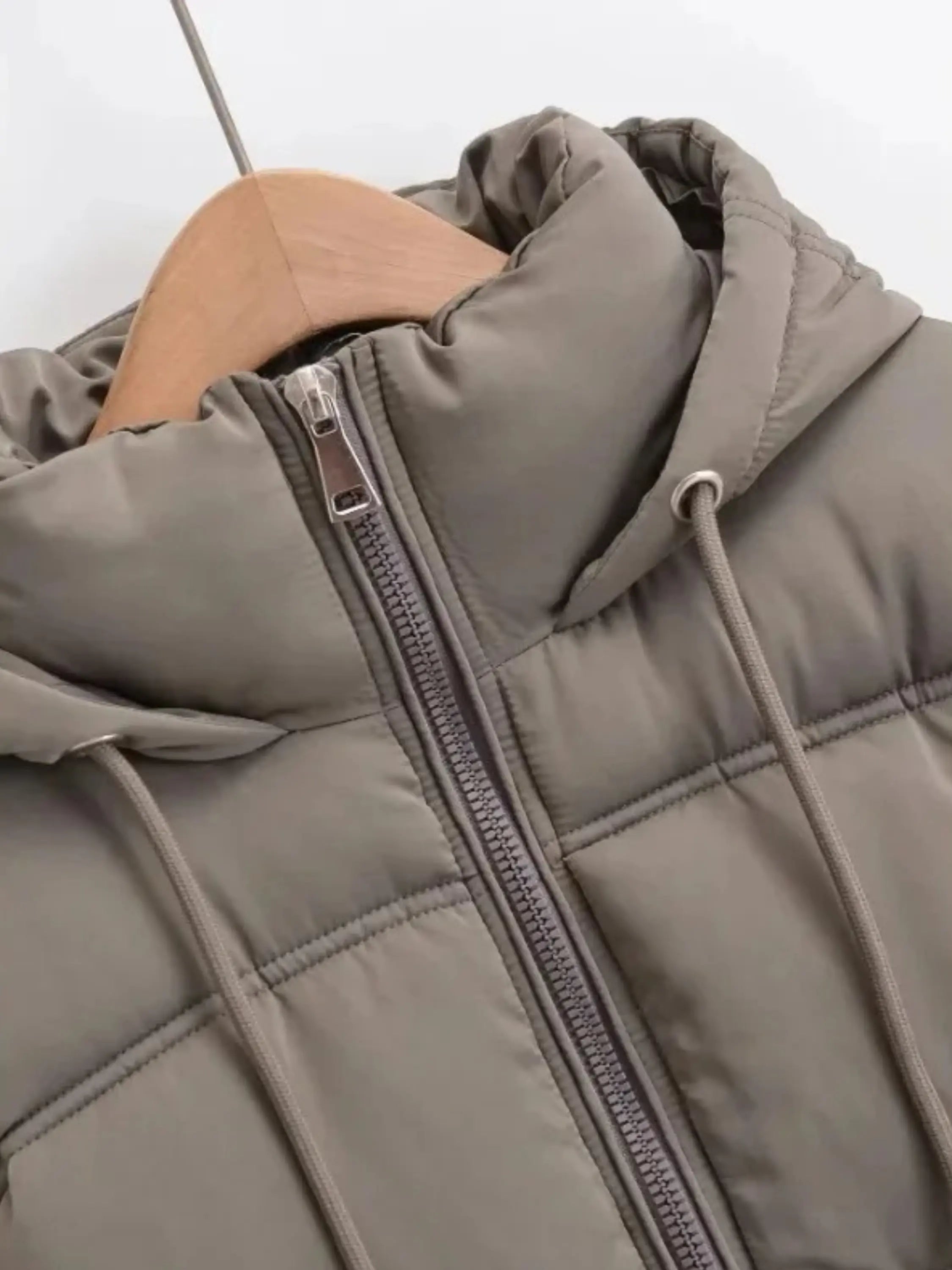 Hooded  women's Puffer Jacket