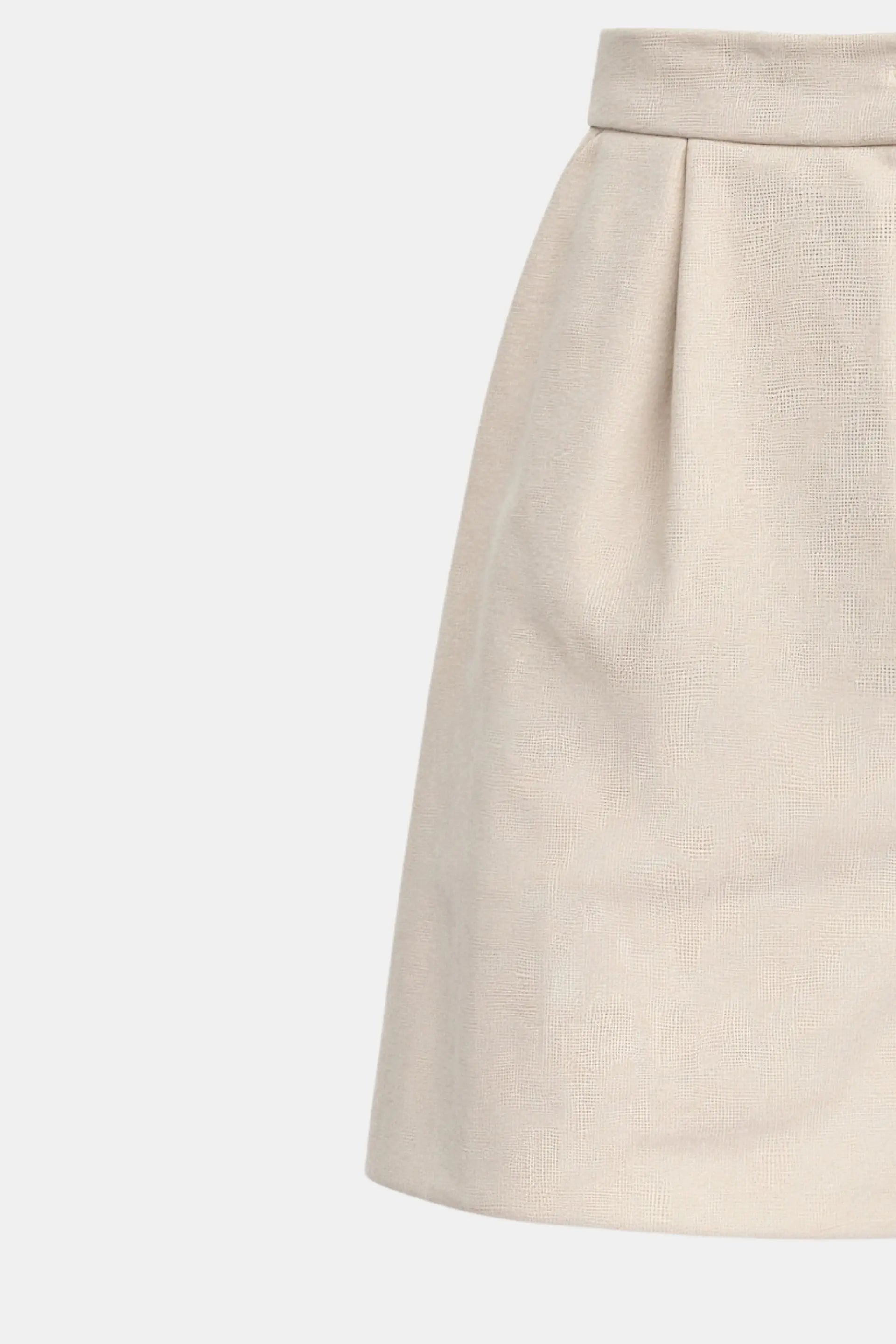 Classic Linen-Blend High-Waisted Shorts in Beige