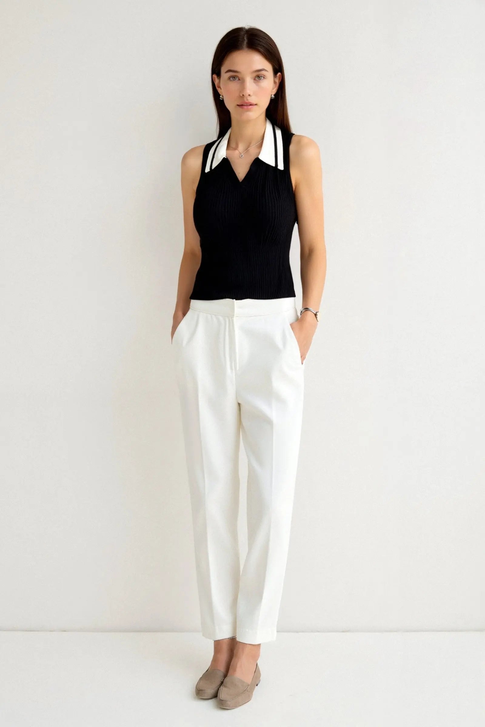 Contrast-Collar Sleeveless Top