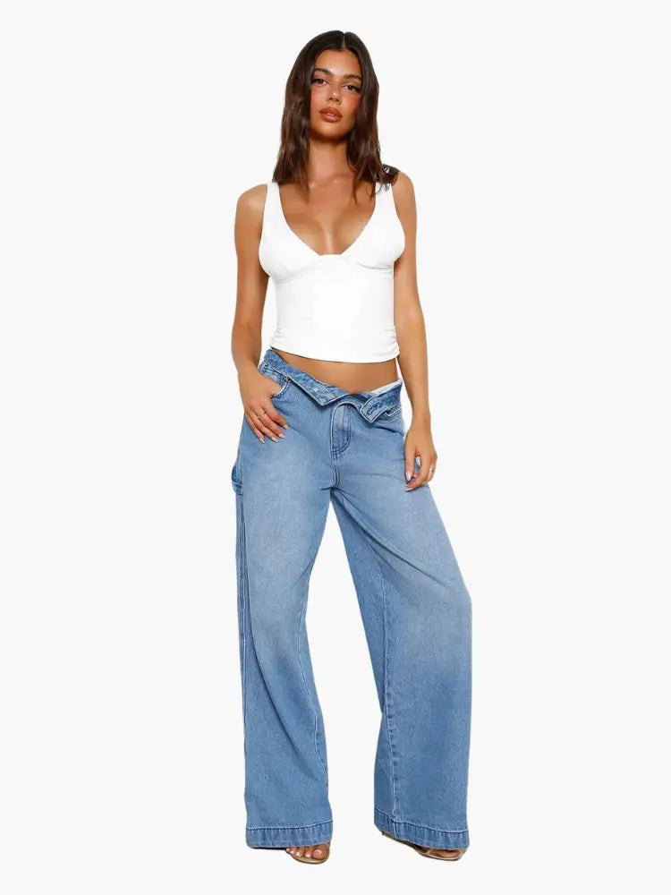 Wide-Leg jeans with Utility-Inspired Details