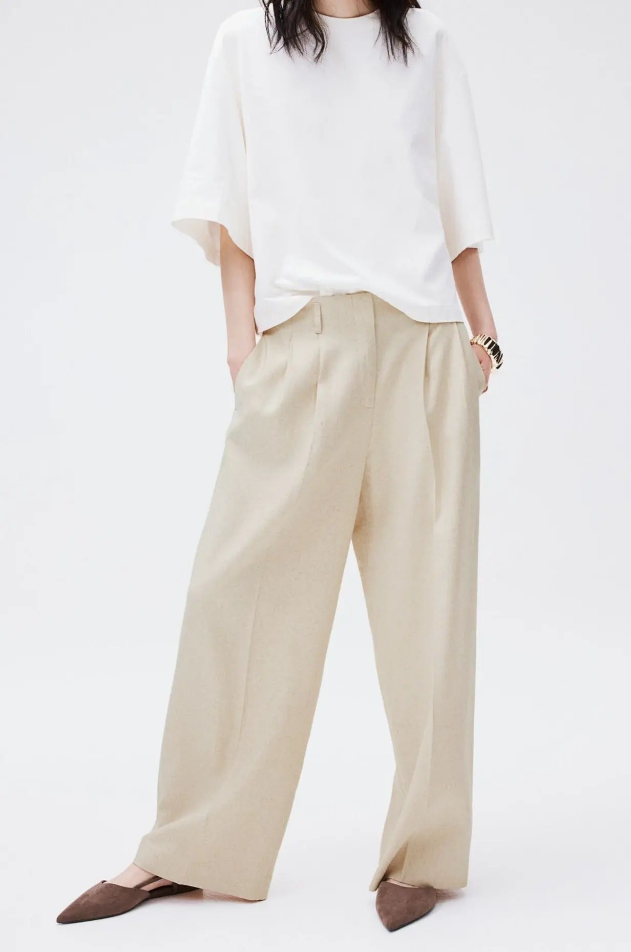Wide-Leg Linen Pants