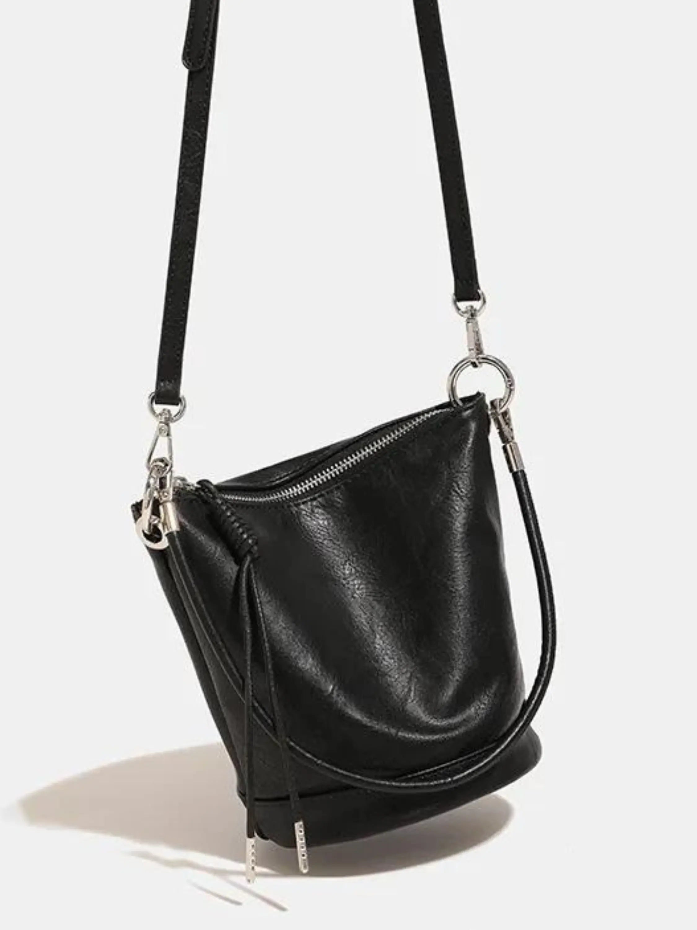 Elegant Bucket Shoulder Bag