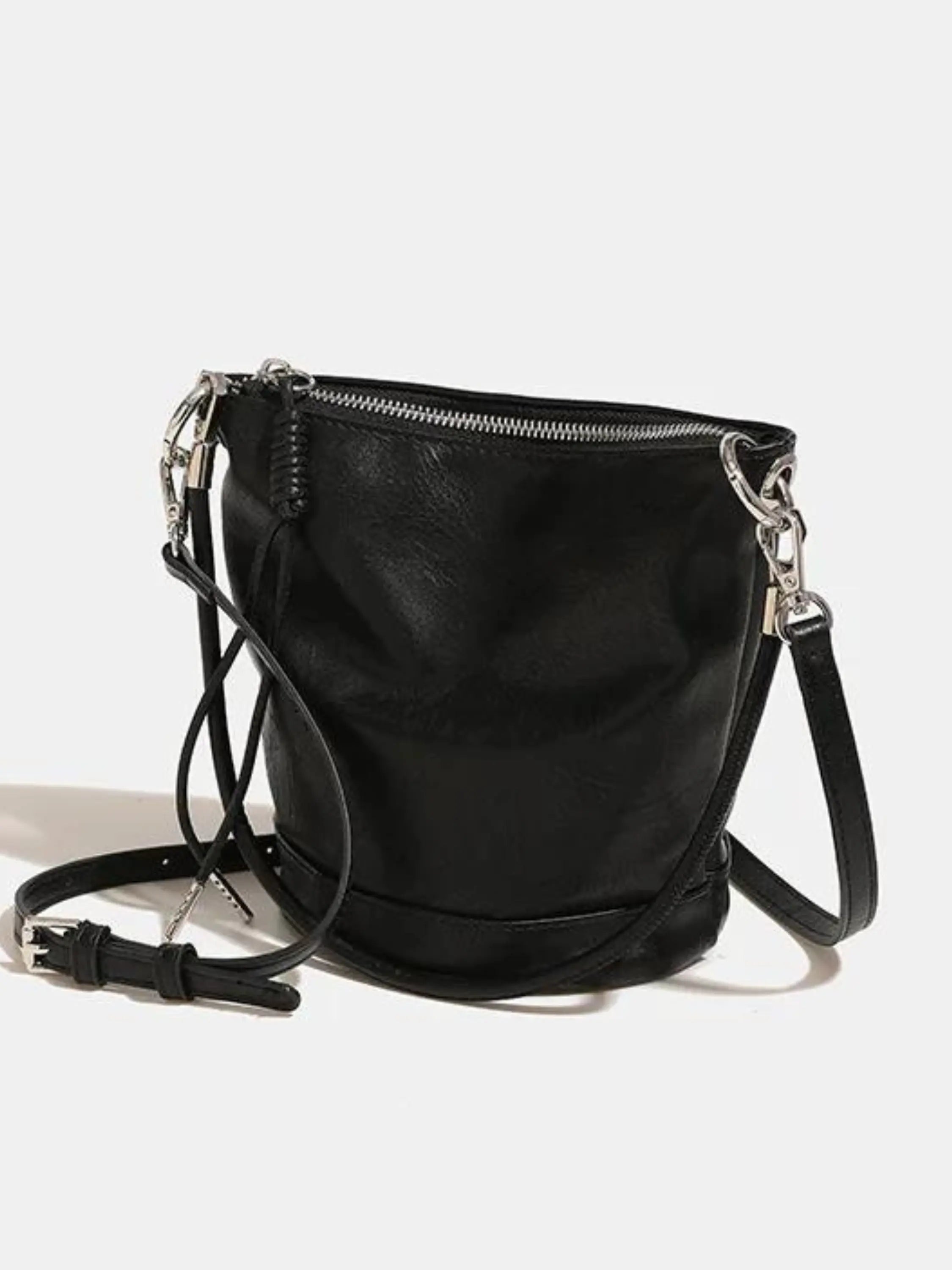 Elegant Bucket Shoulder Bag