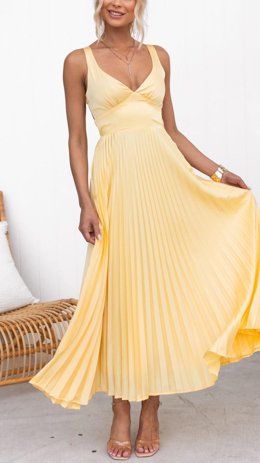 Elegant Yellow Pleated Midi Dress for Women – Summer V-Neck Flowing Dress