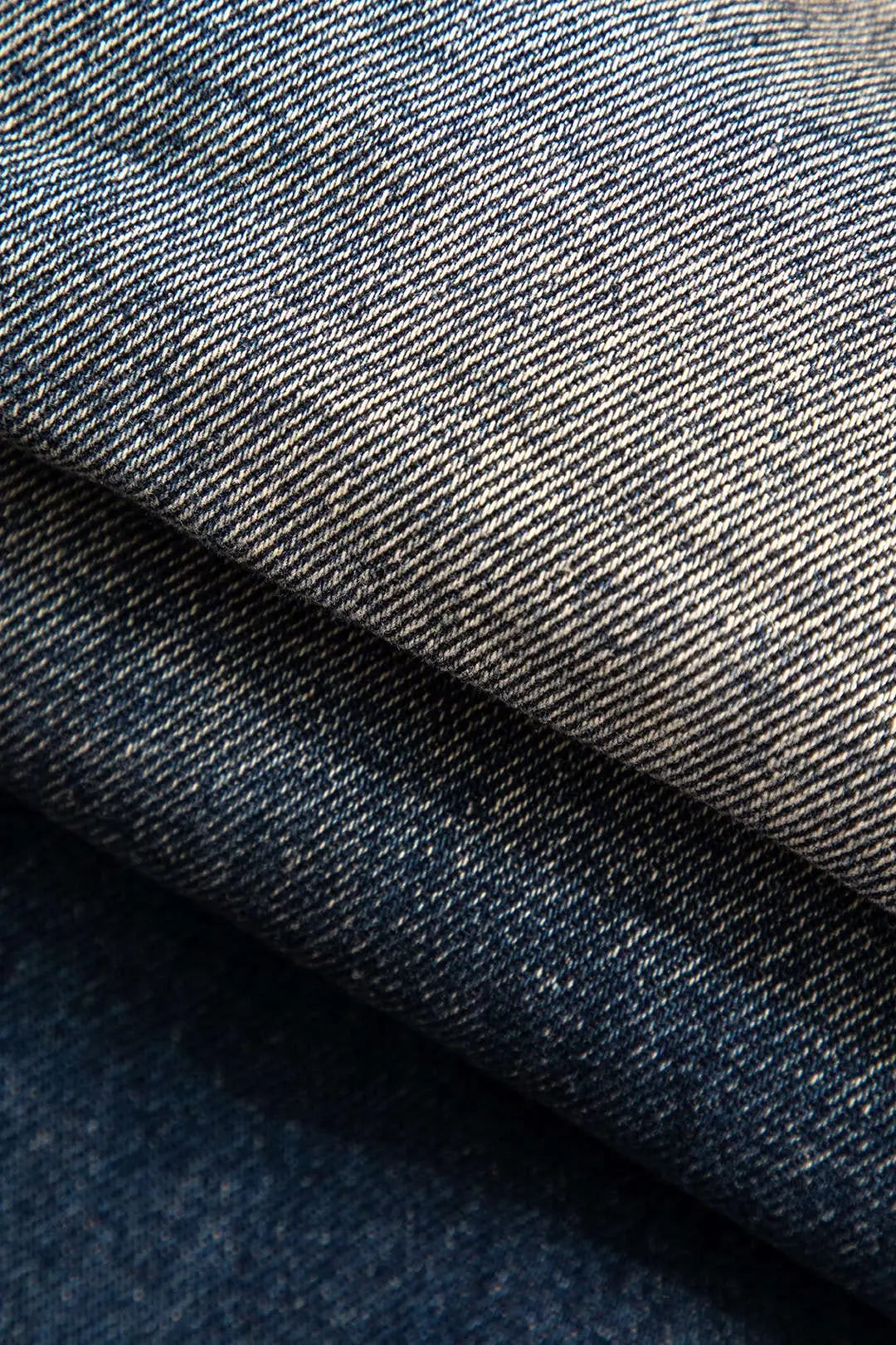 Oversized Cargo Jeans with Multi-Pocket Design